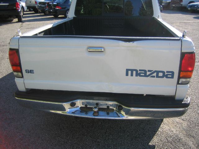 Mazda B-Series 1998 photo 3