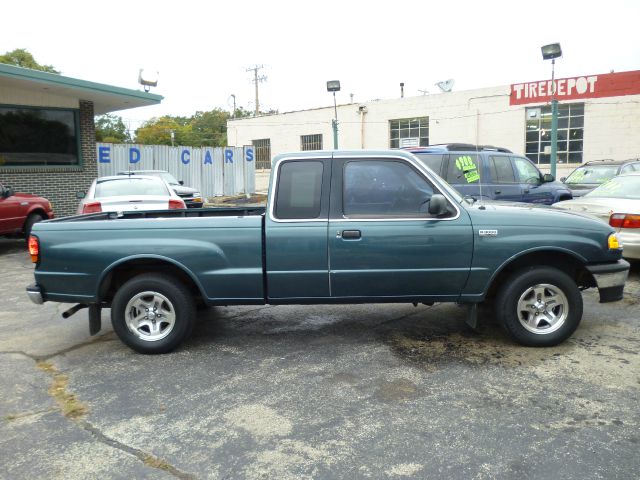 Mazda B-Series 1999 photo 1