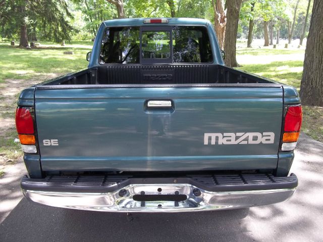 Mazda B-Series SLT, Quad Cab, 4x4, 1-owner Pickup Truck