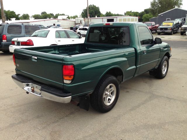 Mazda B-Series SLT, Quad Cab, 4x4, 1-owner Pickup Truck