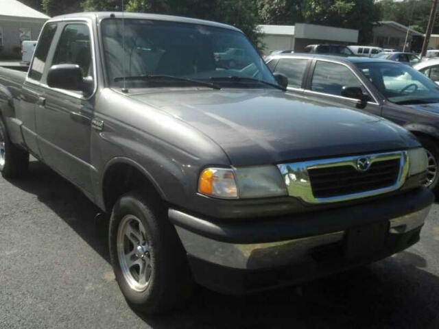 Mazda B-Series 2000 photo 10