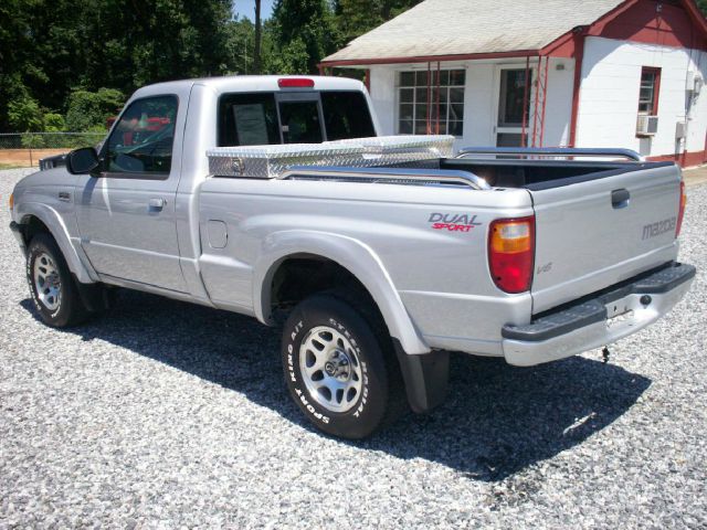 Mazda B-Series 2004 photo 2