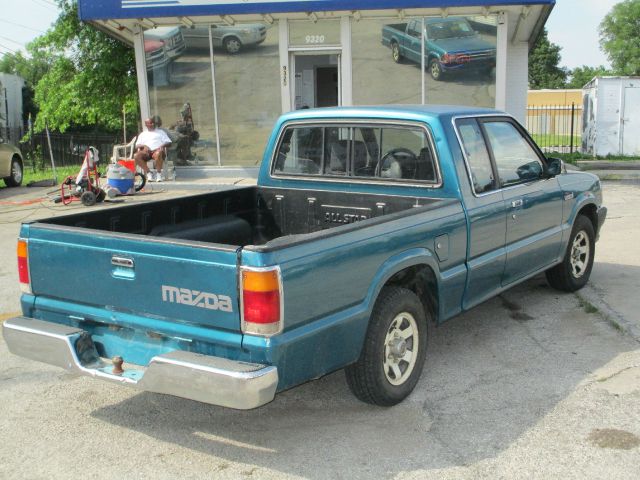 Mazda B-Series Pickup 1993 photo 2