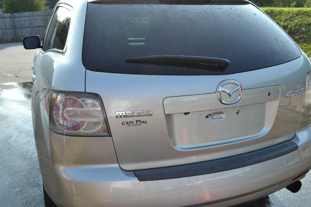 Mazda CX-7 SLT 4D Crew Cab 140 In. WB Truck SUV