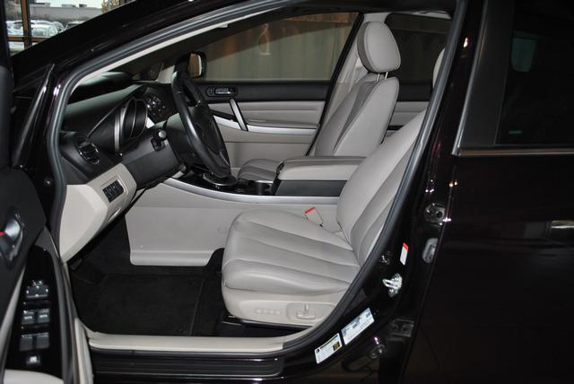 Mazda CX-7 2010 photo 2