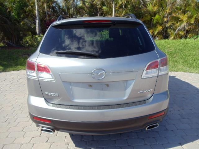 Mazda CX-9 2009 photo 4