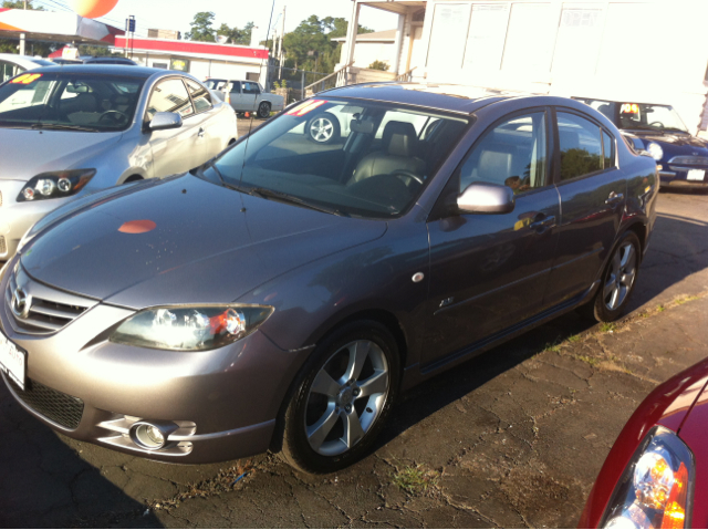 Mazda Mazda3 2004 photo 2