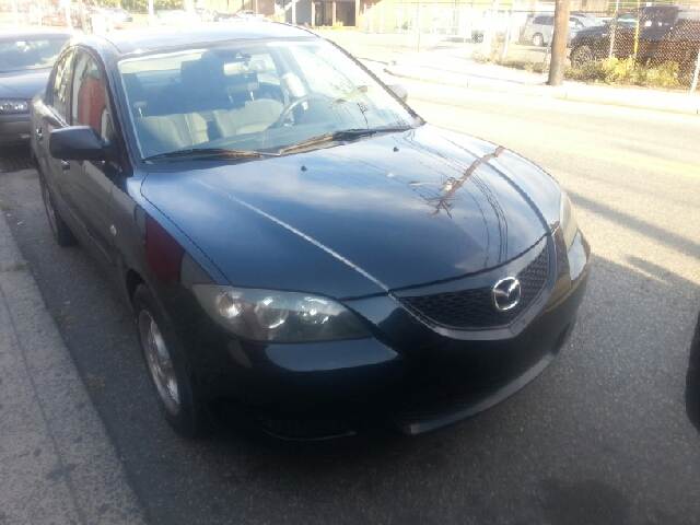 Mazda Mazda3 2004 photo 4