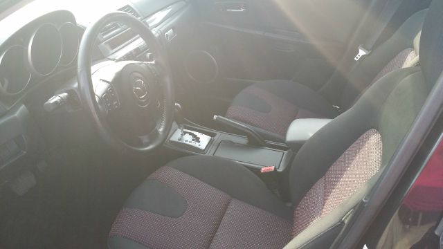 Mazda Mazda3 2005 photo 3