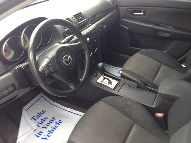 Mazda Mazda3 Supercharged 4x4 SUV Sedan