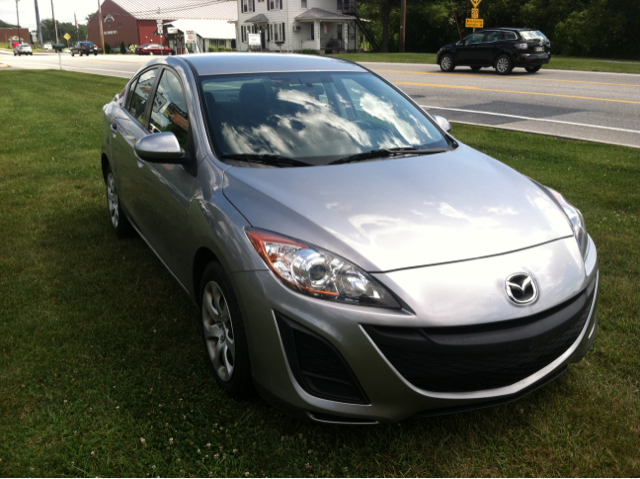 Mazda Mazda3 2010 photo 3