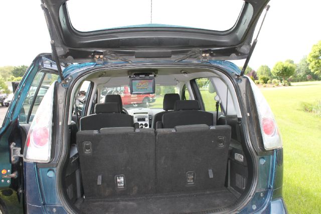 Mazda Mazda5 2006 photo 3