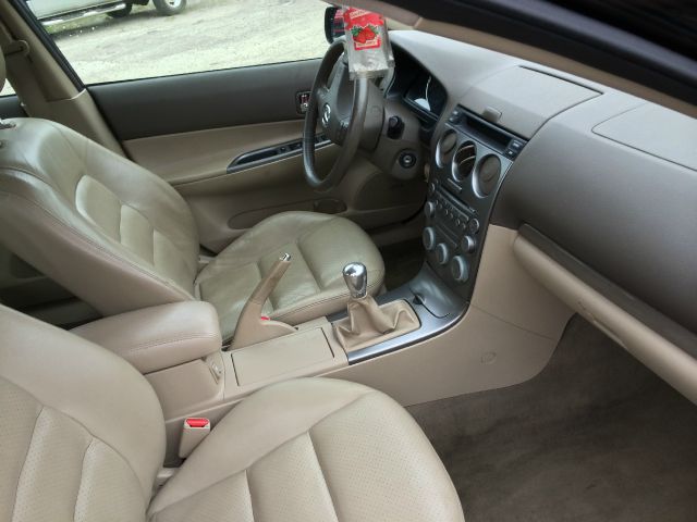 Mazda Mazda6 2004 photo 2