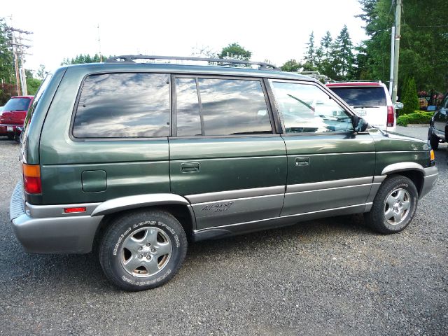 Mazda MPV 1997 photo 3