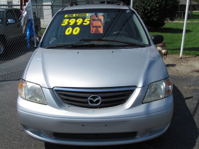 Mazda MPV 2000 photo 2