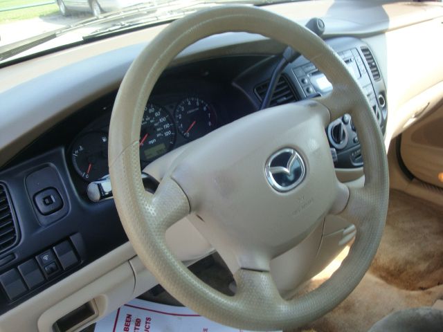 Mazda MPV 2000 photo 0