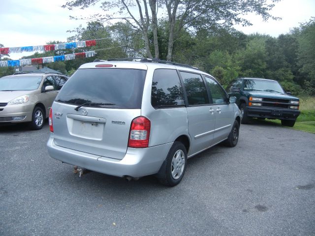 Mazda MPV 2001 photo 2