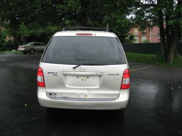 Mazda MPV 2001 photo 4