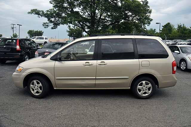 Mazda MPV 2001 photo 3