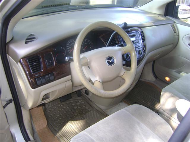 Mazda MPV 2001 photo 1