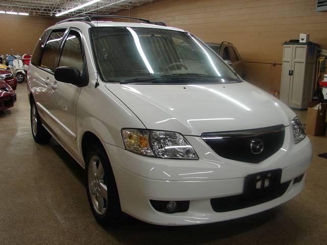 Mazda MPV 2002 photo 1
