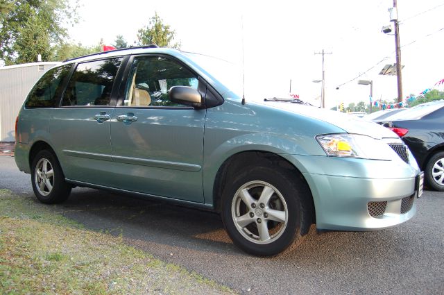 Mazda MPV 2003 photo 1