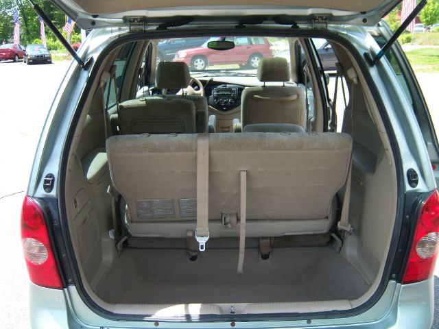 Mazda MPV 2003 photo 19