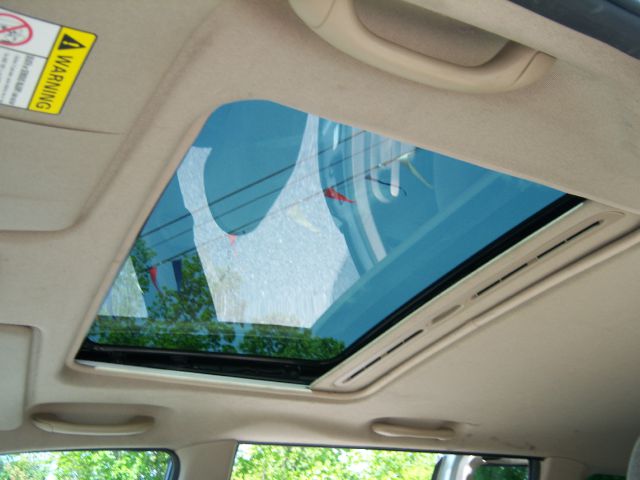 Mazda MPV 2003 photo 4