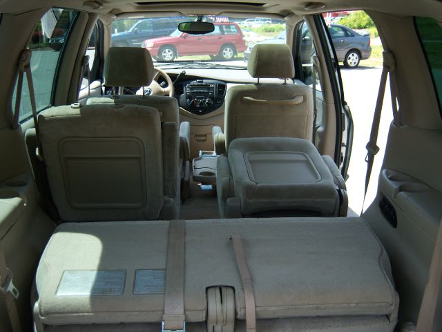 Mazda MPV 2003 photo 6
