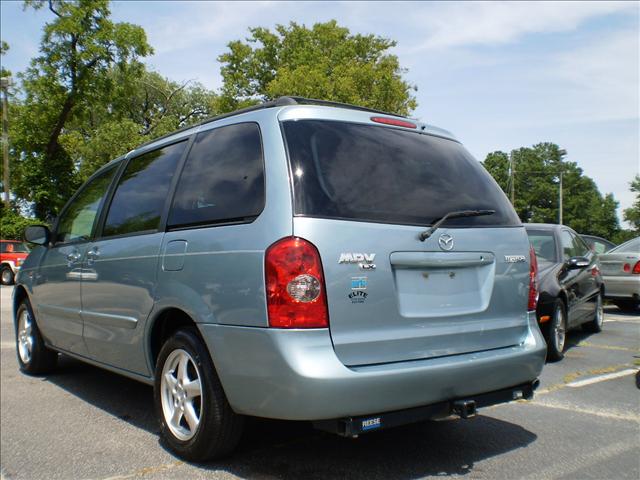 Mazda MPV 2003 photo 3