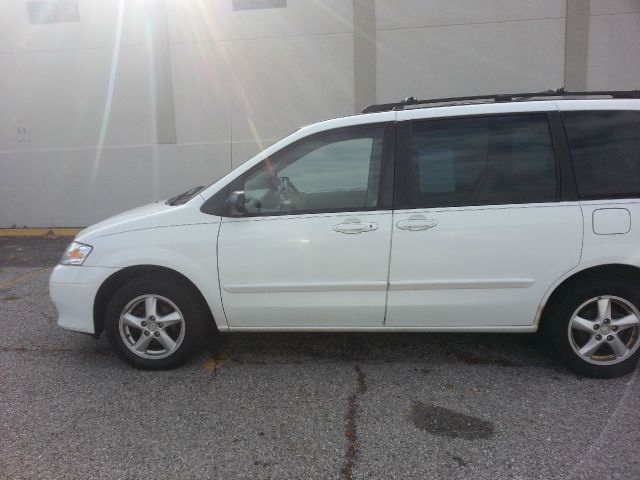 Mazda MPV 2003 photo 1