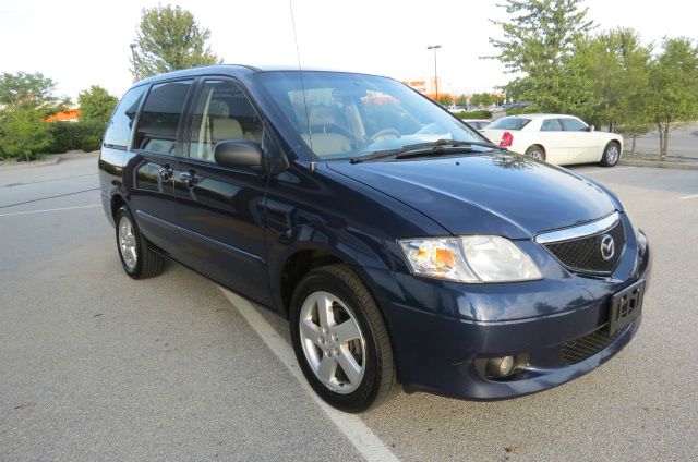 Mazda MPV 2003 photo 2