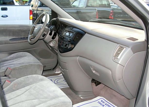 Mazda MPV 2003 photo 3