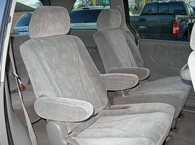 Mazda MPV 2003 photo 4