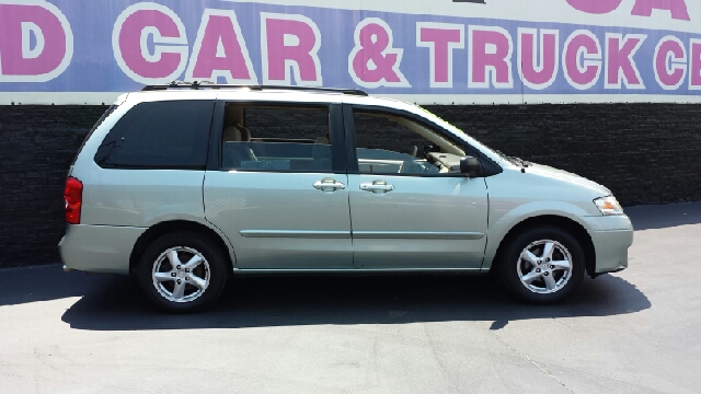 Mazda MPV 2003 photo 1