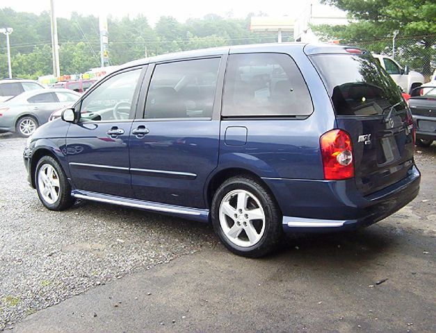 Mazda MPV 2003 photo 2