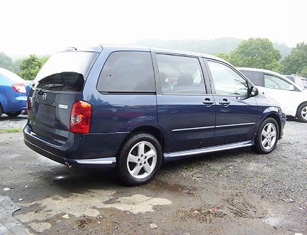 Mazda MPV 2003 photo 3