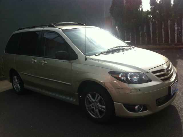 Mazda MPV 2004 photo 3