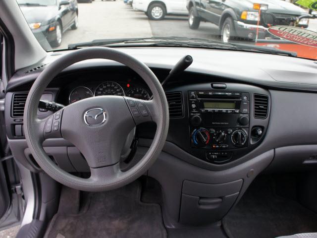 Mazda MPV 2004 photo 3