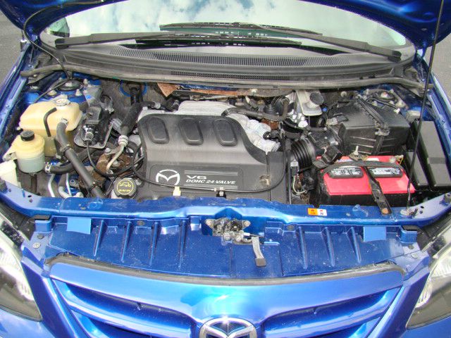 Mazda MPV 2004 photo 3
