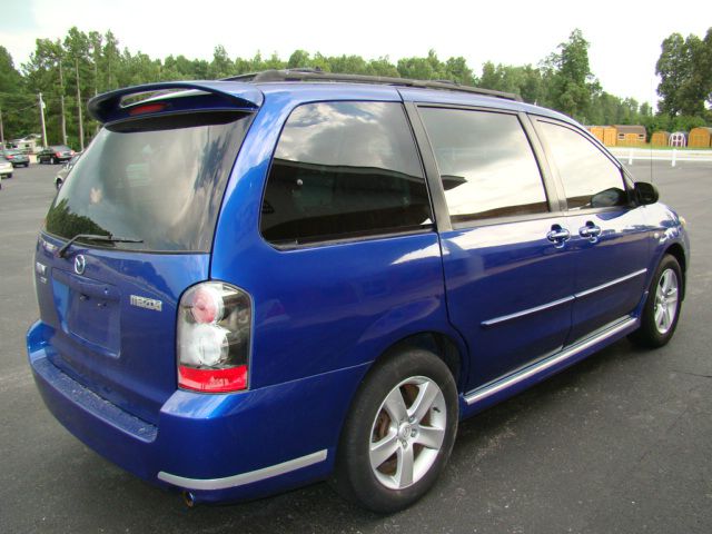 Mazda MPV 2004 photo 4