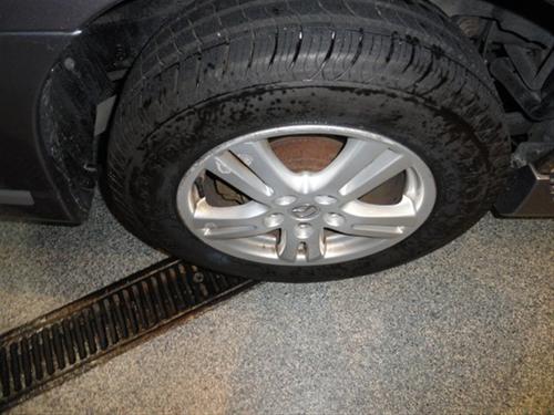 Mazda MPV 2005 photo 1