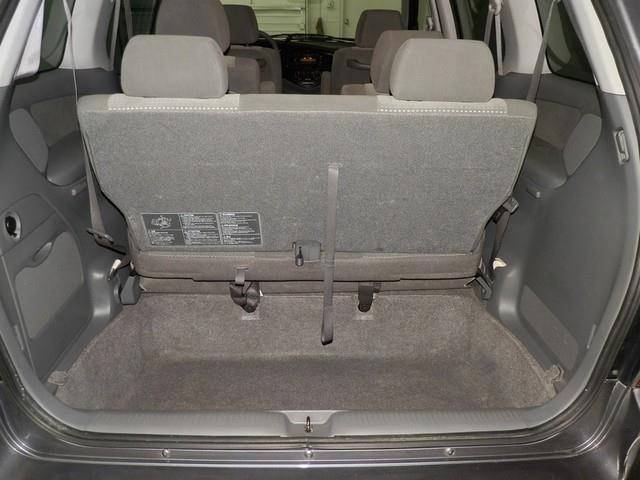 Mazda MPV 2005 photo 3