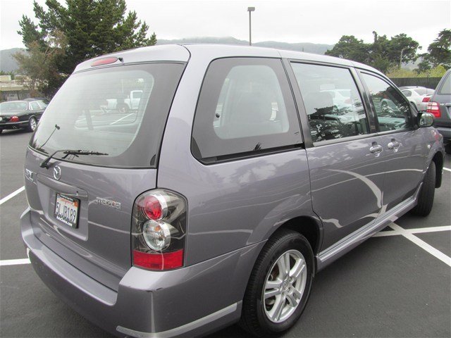 Mazda MPV 2005 photo 2