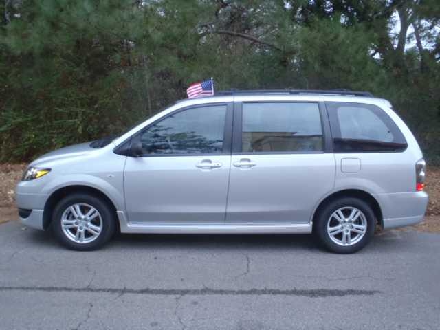 Mazda MPV 2006 photo 2