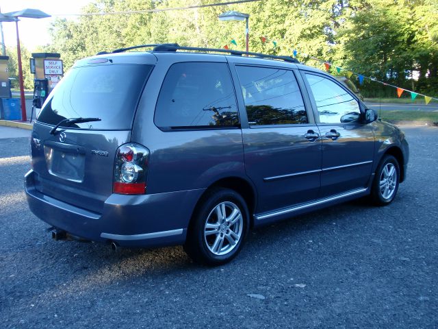 Mazda MPV 2006 photo 0