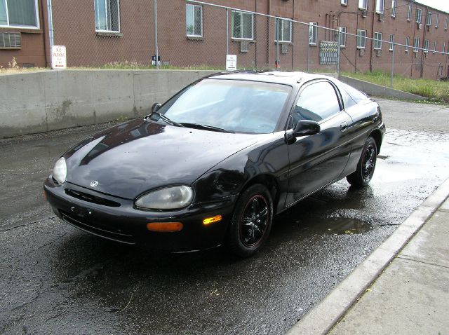 Mazda MX-3 1995 photo 4