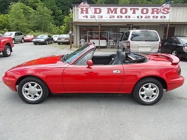 Mazda MX-5 Miata 1990 photo 21