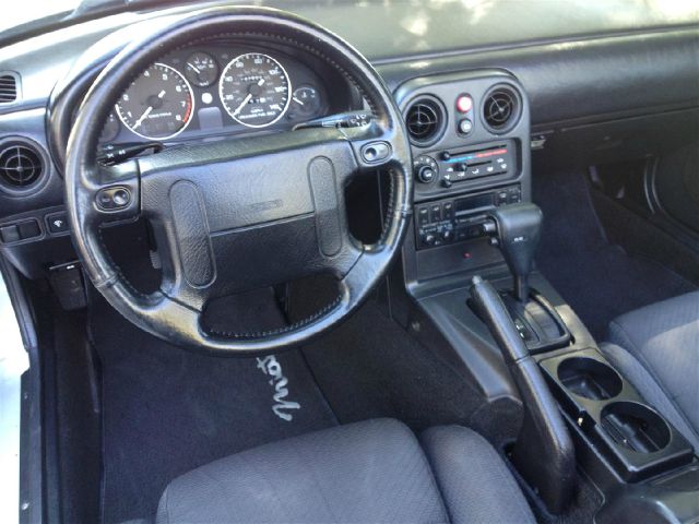 Mazda MX-5 Miata 1990 photo 1