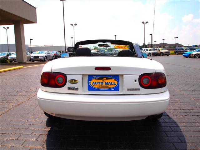 Mazda MX-5 Miata 4dr Sdn I4 Auto EX Sedan Convertible